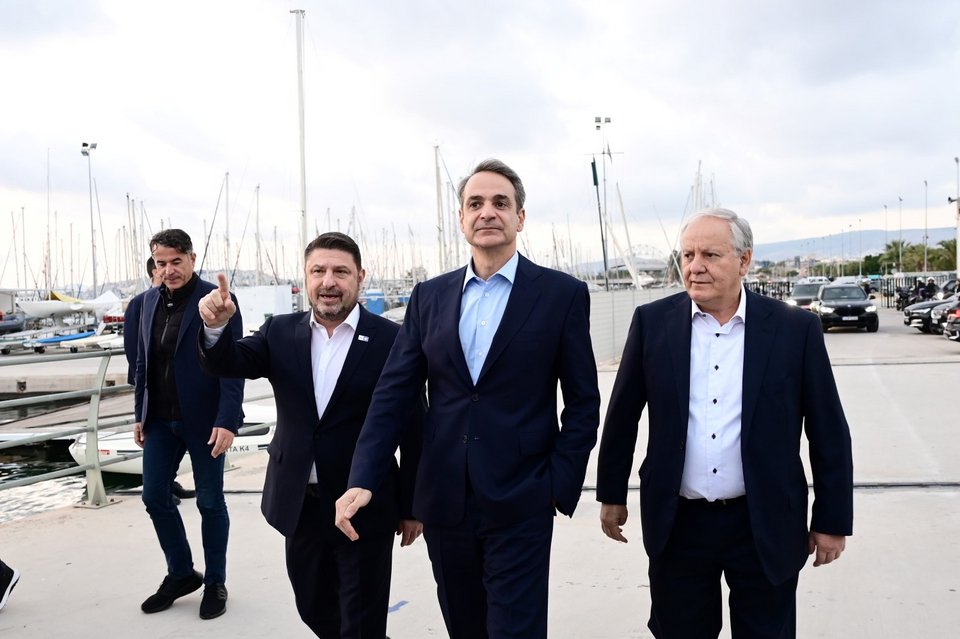 Ο πρωθυπουργός κατά την άφιξή του στην εκδήλωση της Περιφέρειας Αττικής / Φωτογραφία: Eurokinissi