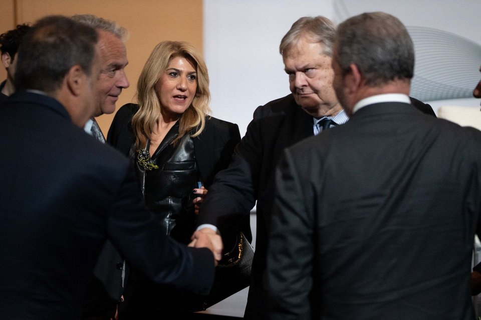 Μάκης Βορίδης, Σταύρος Παπασταύρου, Ευάγγελος Βενιζέλος και Αλέξανδρος Εξάρχου