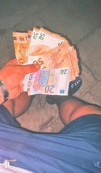 Σπείρα έκλεβε αλυσίδες από τον λαιμό περαστικών