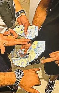 Σπείρα έκλεβε αλυσίδες από τον λαιμό περαστικών