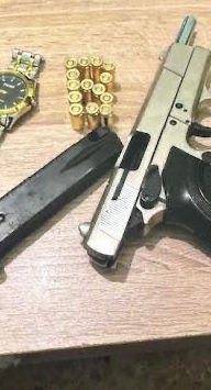 Σπείρα έκλεβε αλυσίδες από τον λαιμό περαστικών