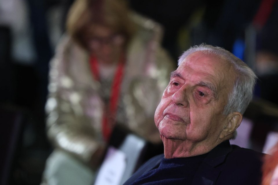 Αλέκος Φλαμπουράρης