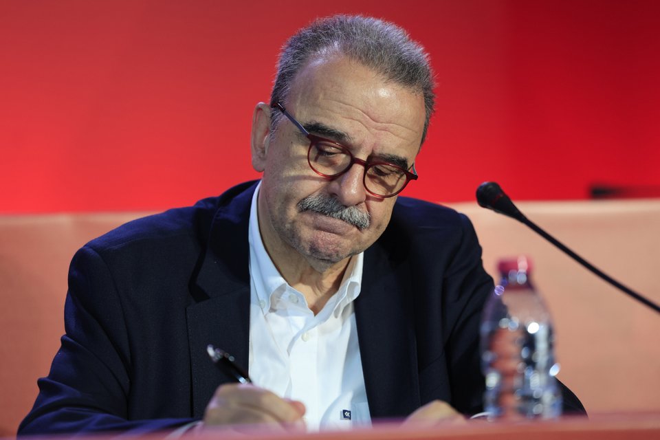 Γιάννης Ματζουράνης
