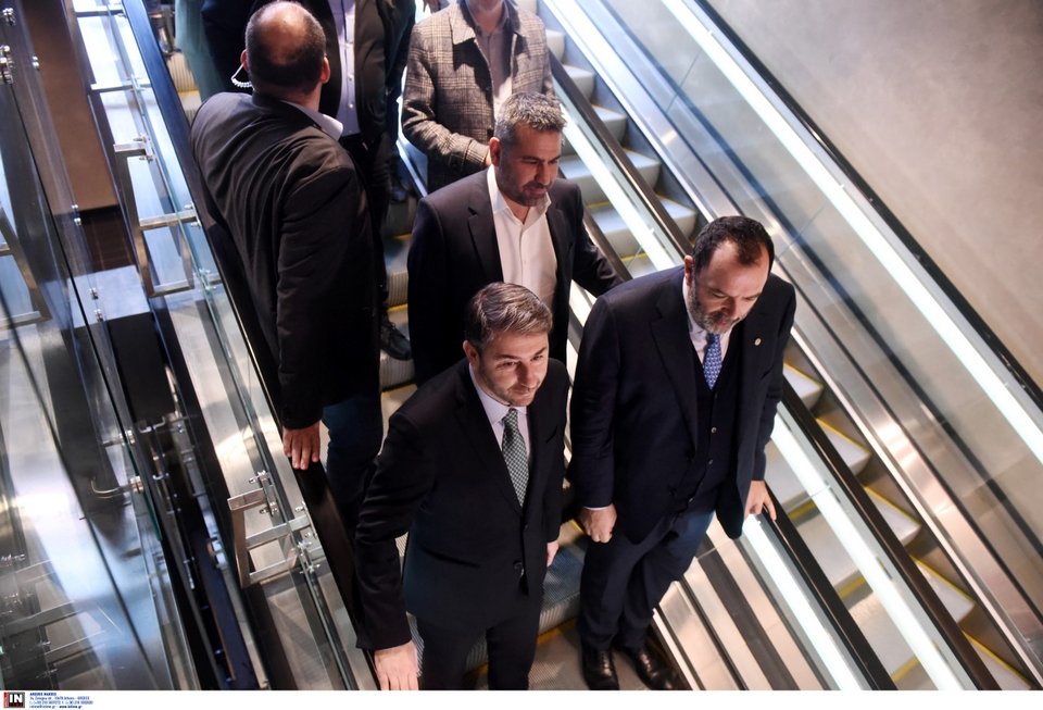 Στο μετρό Θεσσαλονικης ο Νίκος Ανδρουλάκης