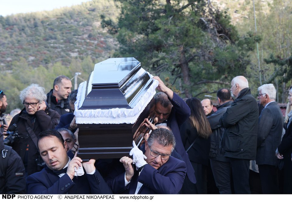 Το τελευταίο αντίο στον Κώστα Γεωργουσόπουλο