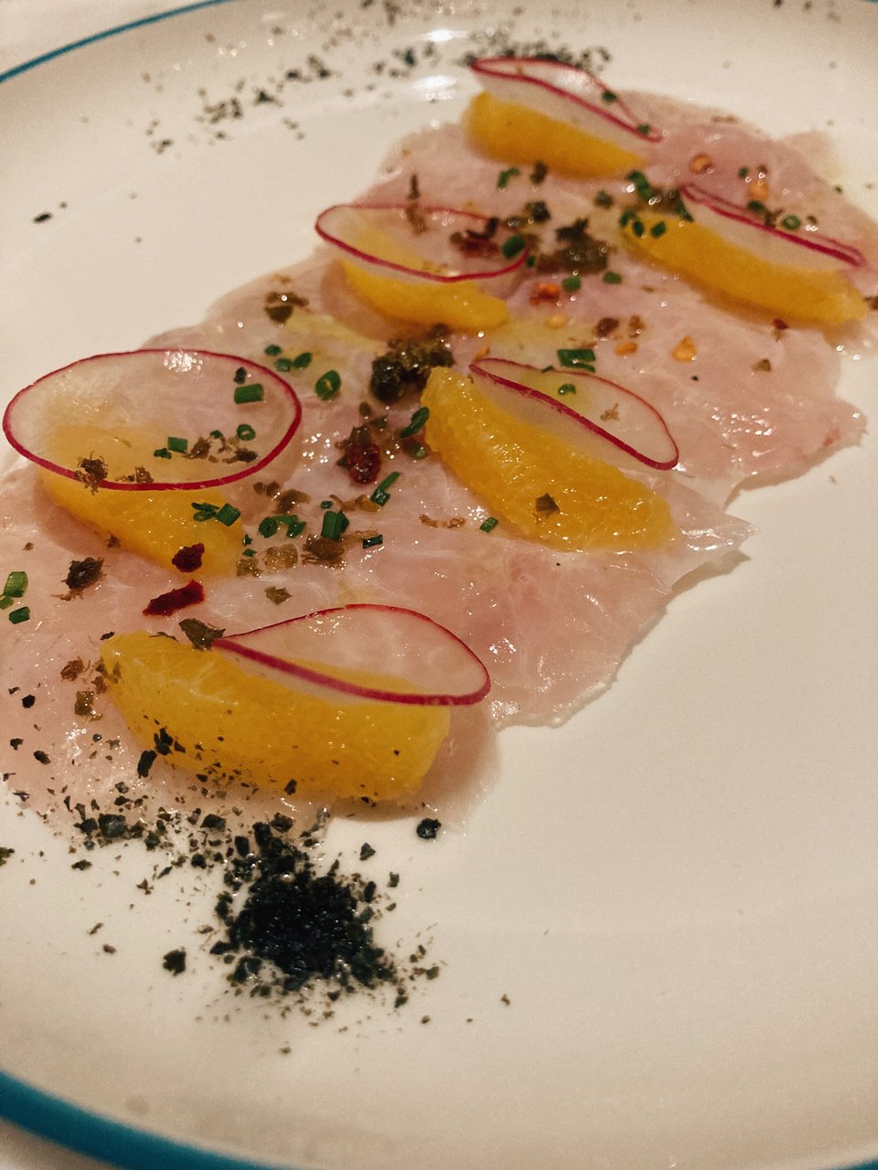 Ωμογαφικό ορεκτικό με φαγκρί  / Φωτογραφία: Μάνος Λειβαδάρος/iefimerida