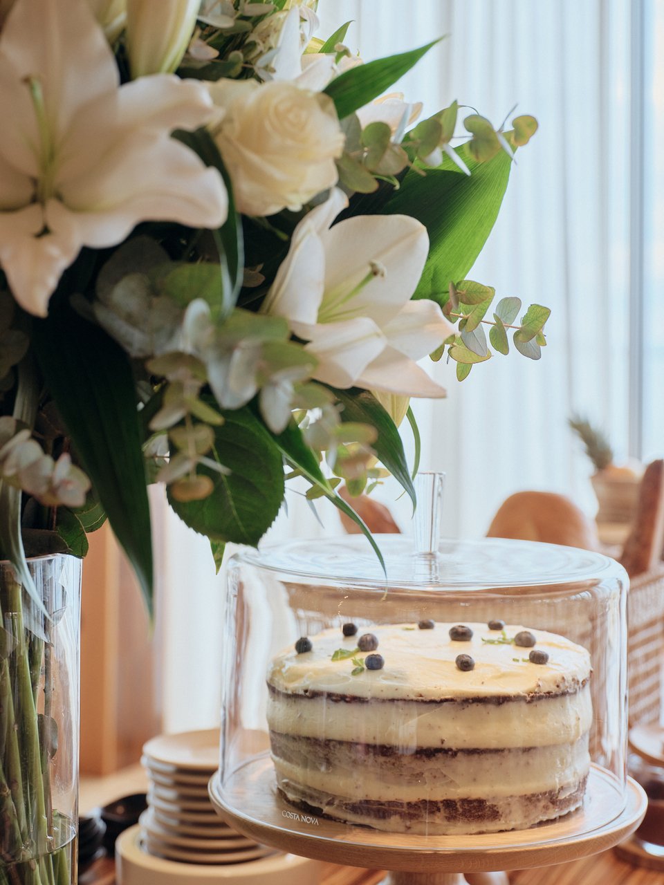 Ο μπουφές με δημιουργίες του pastry chef Φώτη Ρόη