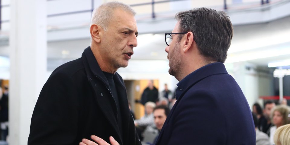 Ο δήμαρχος Πειραιά Γιάννης Μώραλης με τον πρόεδρο του ΠΑΣΟΚ, Νίκο Ανδρουλάκη / Φωτογραφία: ΑΡΓΥΡΩ ΑΝΑΣΤΑΣΙΟΥ/EUROKINISSI