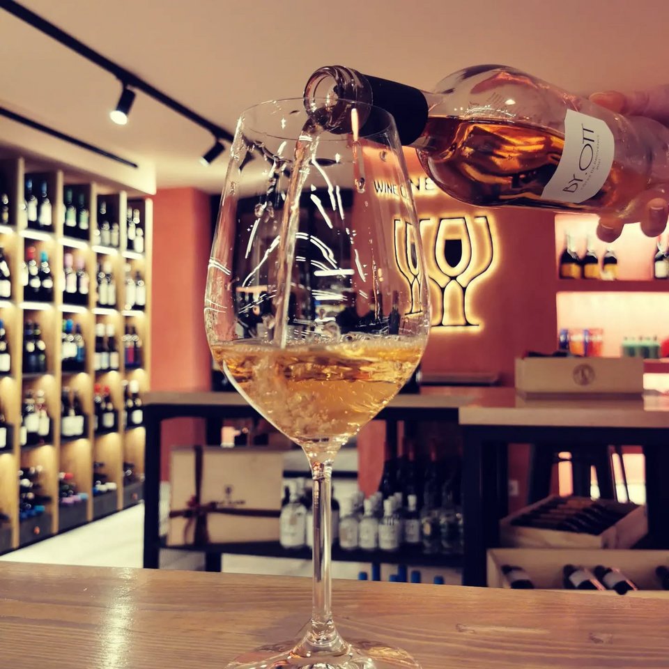 Το wine bar HalfGlass / Φωτογραφία: halfglass.winehouse/Instagram