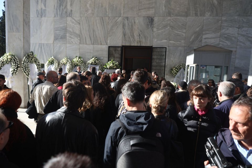 Θλίψη στην κηδεία του Δημήτρη Ήμελλου