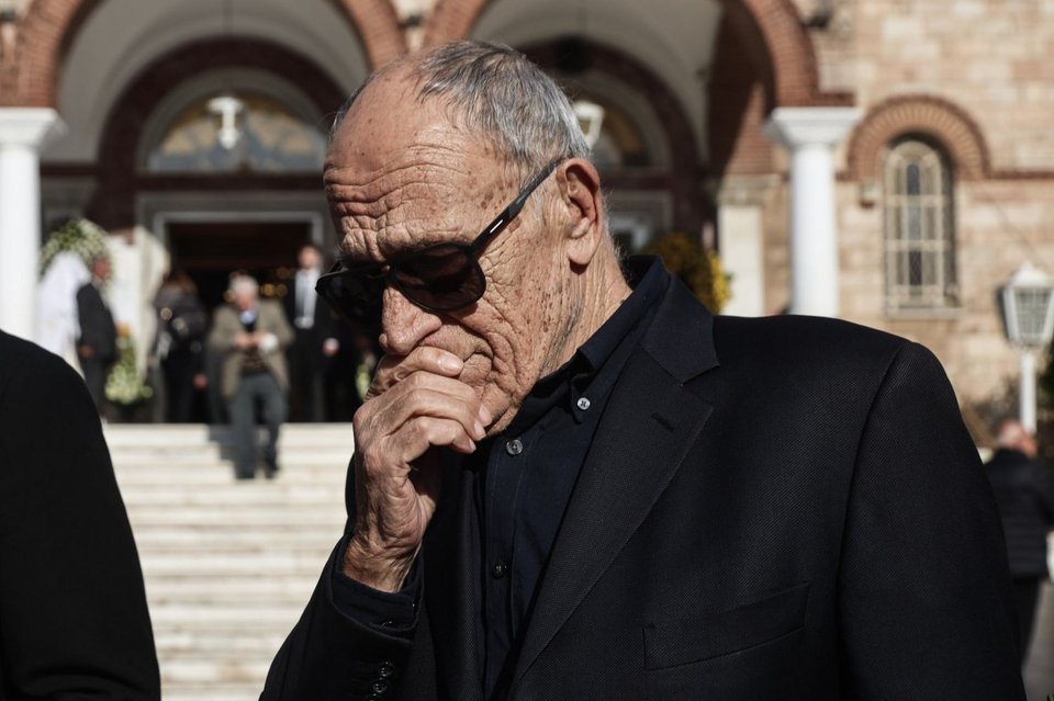 Κώστας Χαρδαβέλλας