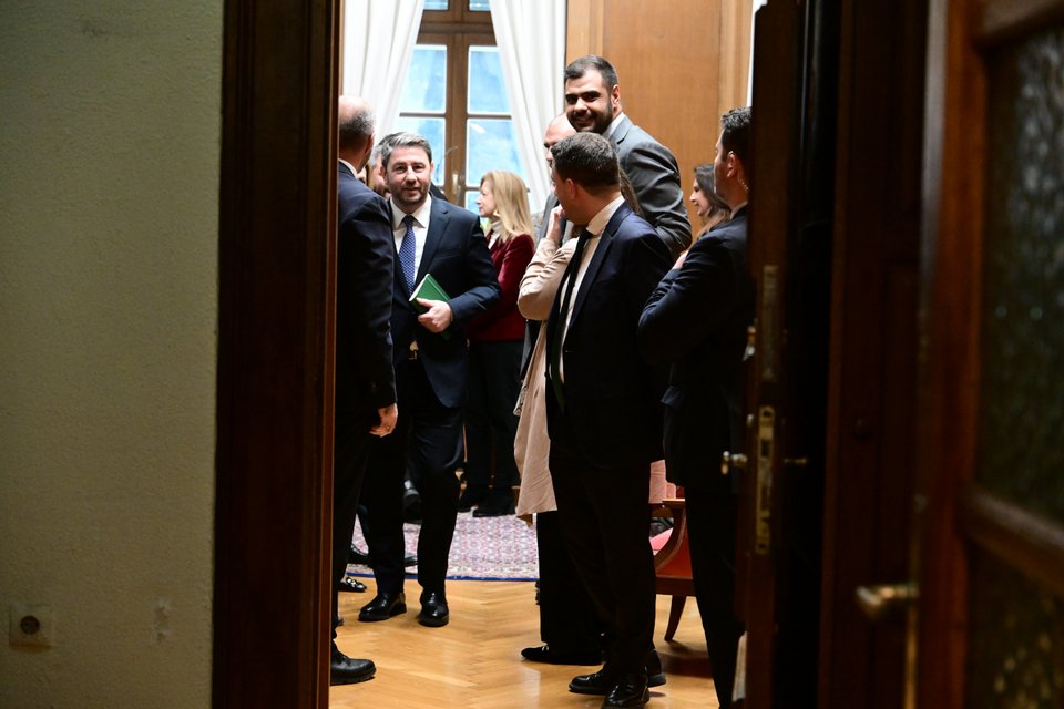 Είναι η πρώτη συνάντηση του Νίκου Ανδρουλάκη με τον πρωθυπουργό έπειτα από τρία χρόνια