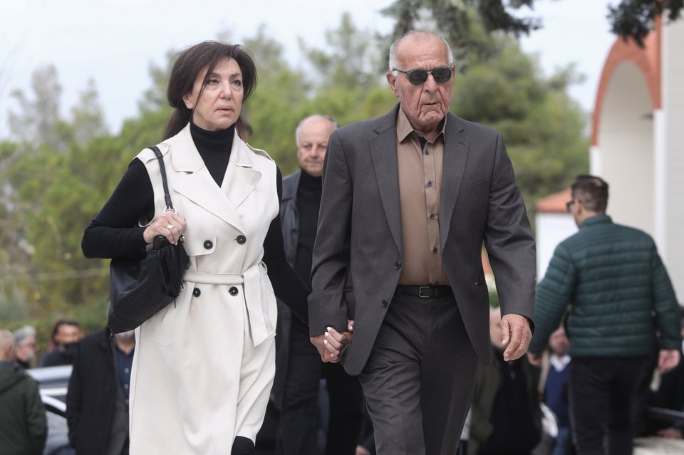 Βασίλης Κωνσταντίνου