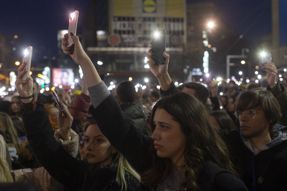 Φοιτητές διαδηλώνουν στο Βελιγράδι / Φωτογραφία AP
