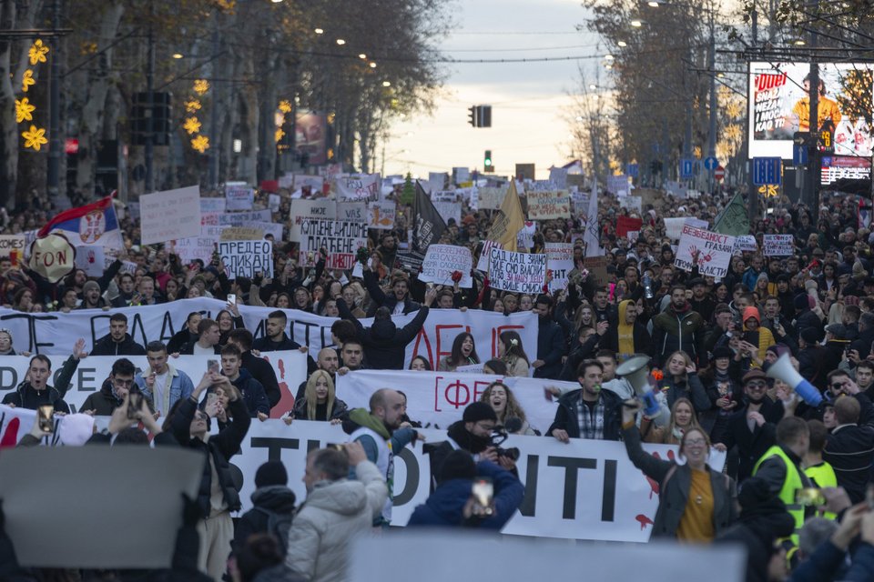 Φοιτητές διαδηλώνουν στο Βελιγράδι / Φωτογραφία AP