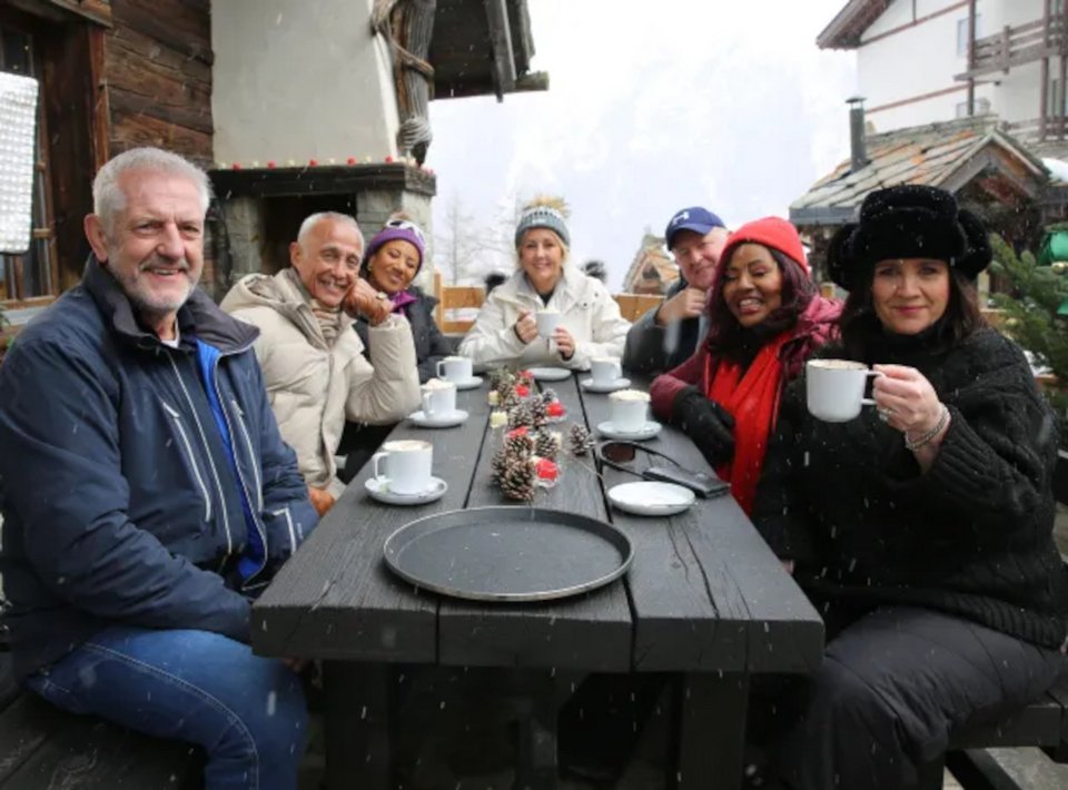 Οι Wham! έκαναν reunion στο ελβετικό θέρετρο Saas-Fee όπου γυρίστηκε το βίντεο κλιπ του «Last Christmas»