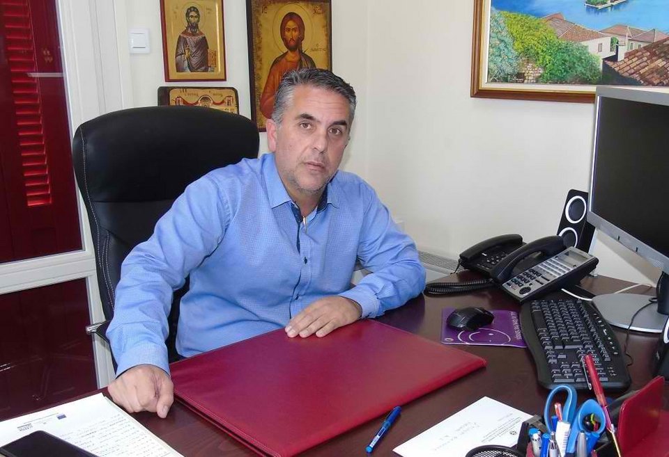 Ο Δήμαρχος Ιθάκης, Διονύσης Στανίτσας