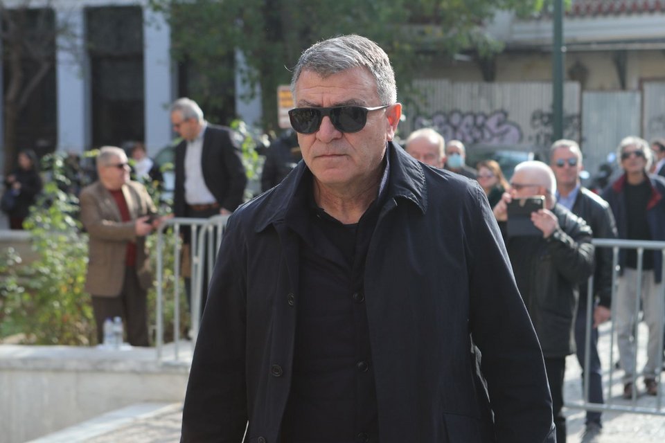 Τάκης Λεμονής