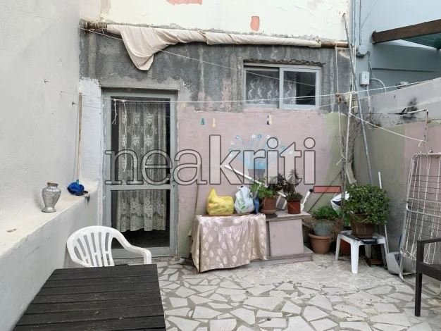 To σπίτι όπου κακοποιούνταν ο 3χρονος στο Ηράκλειο / neakriti.gr