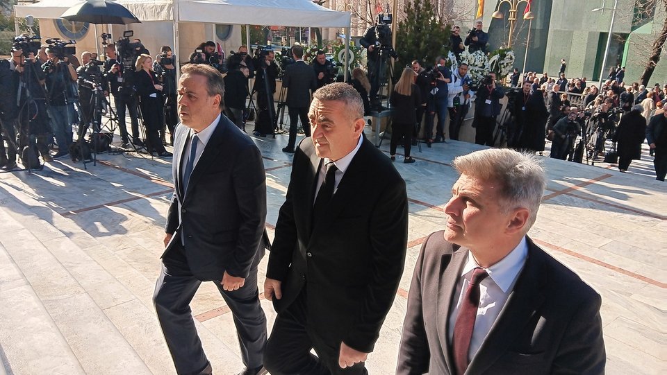 Σταύρος Παπασταύρου, Φρέντι Μπερέλης, Νικόλας Φαραντούρης