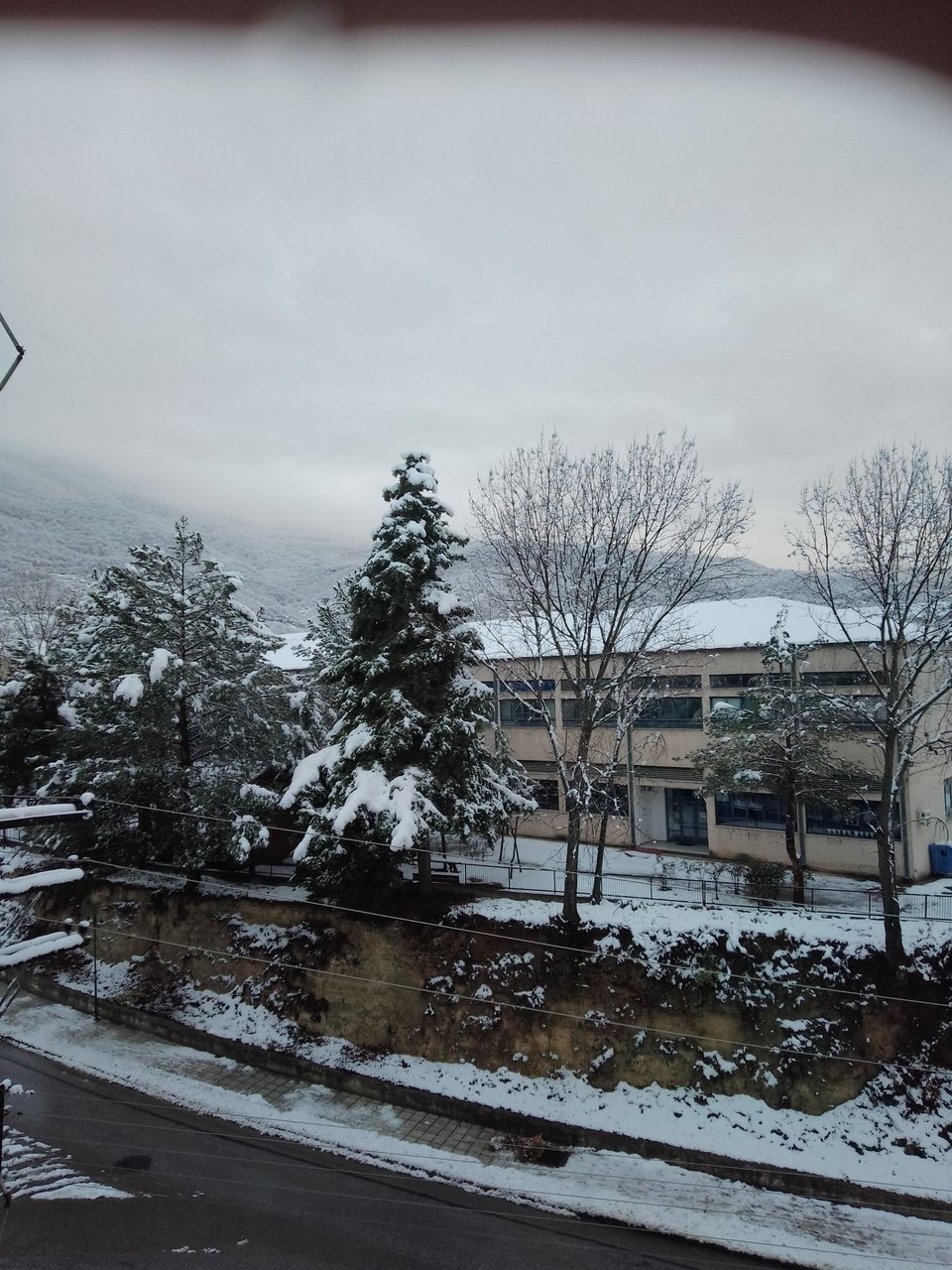Χιονόπτωση στη Νάουσα Ημαθίας