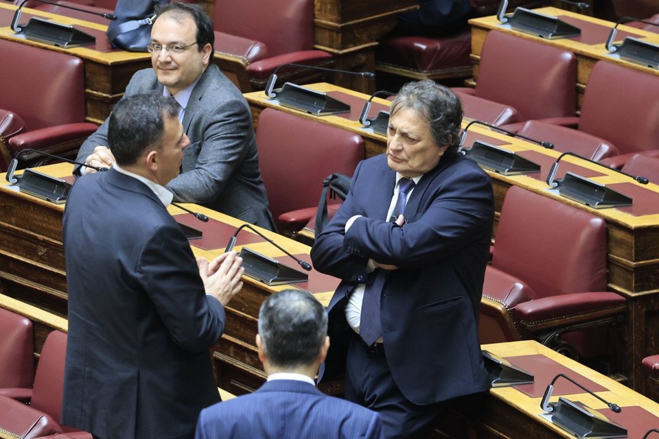 Ο Γιώργος Καραμέρος με τον Αλέξανδρο Αυλωνίτη