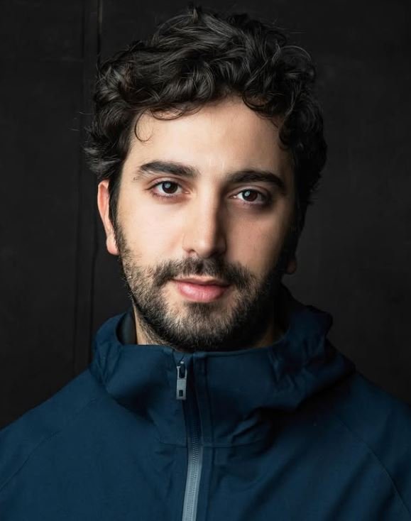 Ο Μario Banushi γεννήθηκε στην Αθήνα το 1998