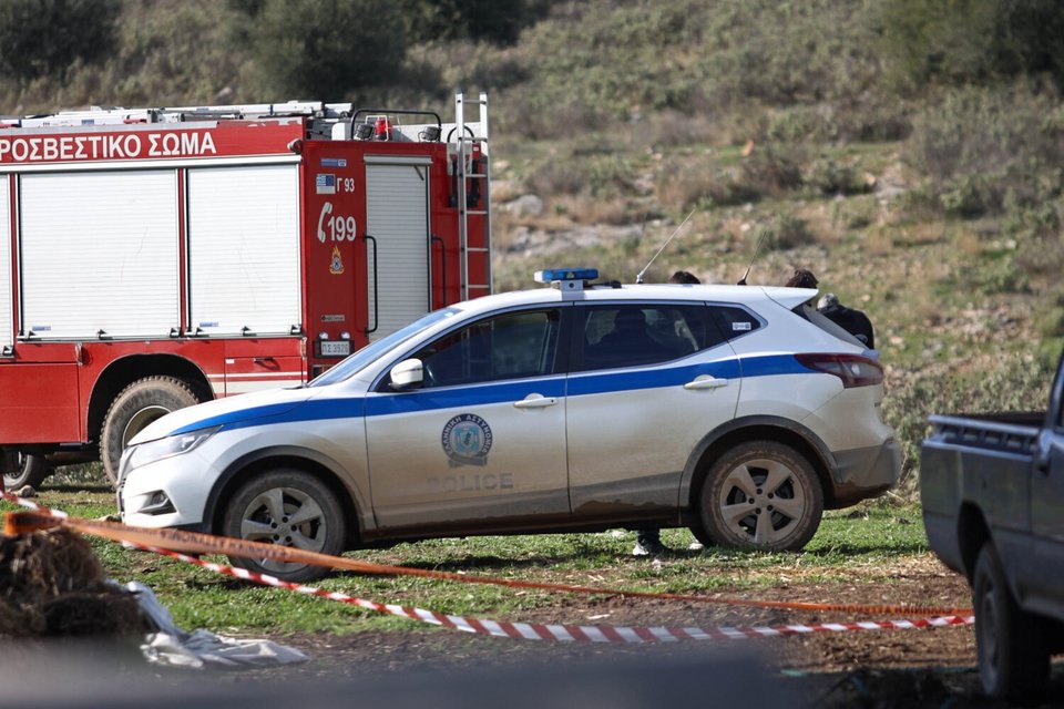 Δυνάμεις της Αστυνομίας και της Πυροσβεστικής στο σημείο / Φωτογραφία: larissanet