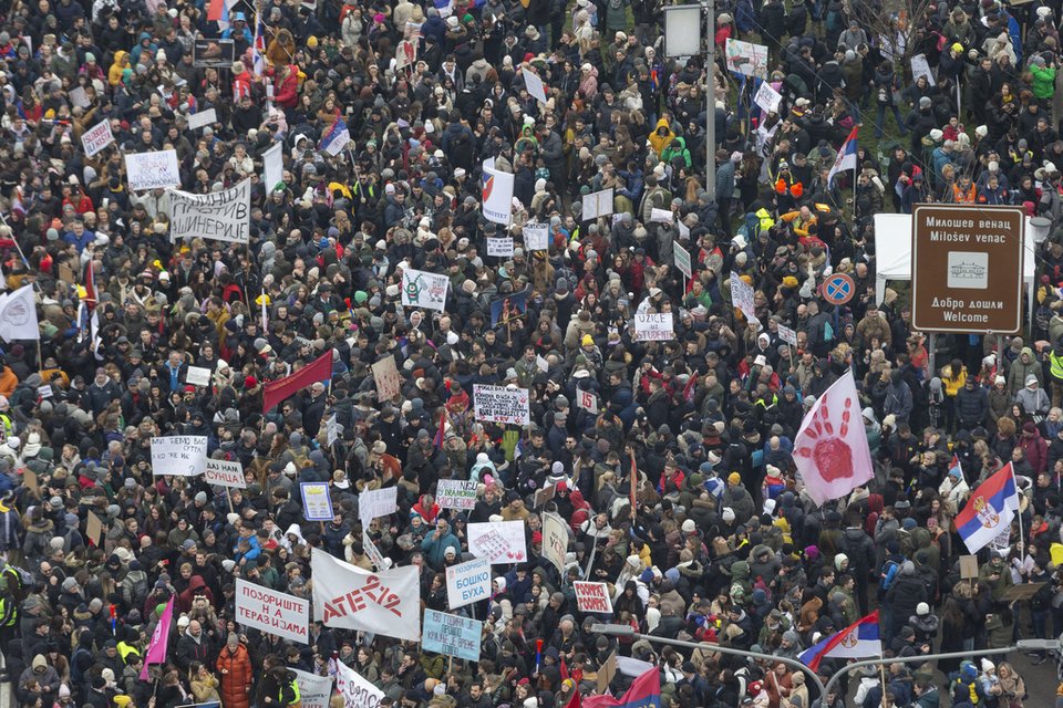 Η πόλη Κραγκούγεβατς στην κεντρική Σερβία αποτελεί σήμερα το επίκεντρο των φοιτητικών κινητοποιήσεων