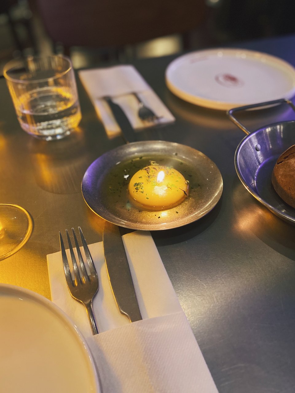 Το βούτυρο έρχεται σαν κερί με φιτίλι  / Φωτογραφία: Μάνος Λειβαδάρος/iefimerida