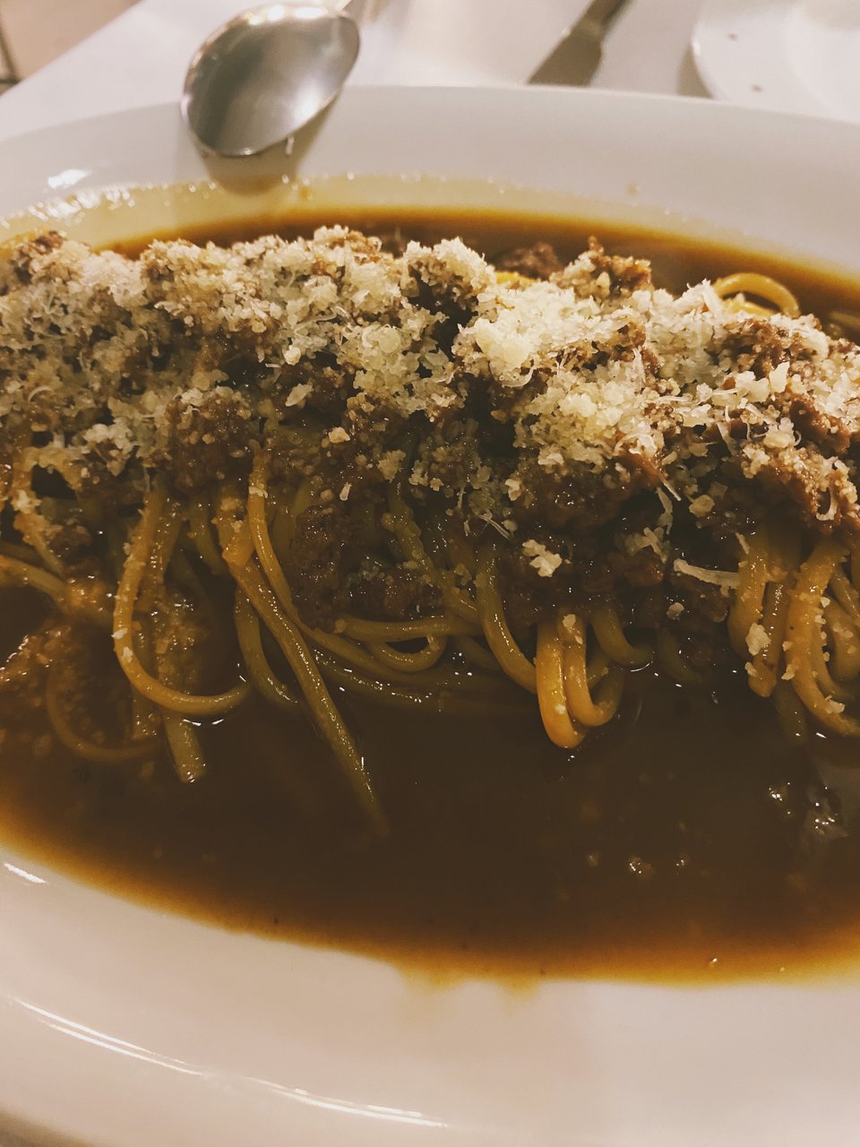 Ο κολασμένος ζωμός της μπολονέζ του Aswtos / Φωτογραφία: Μάνος Λειβαδάρος/iefimerida