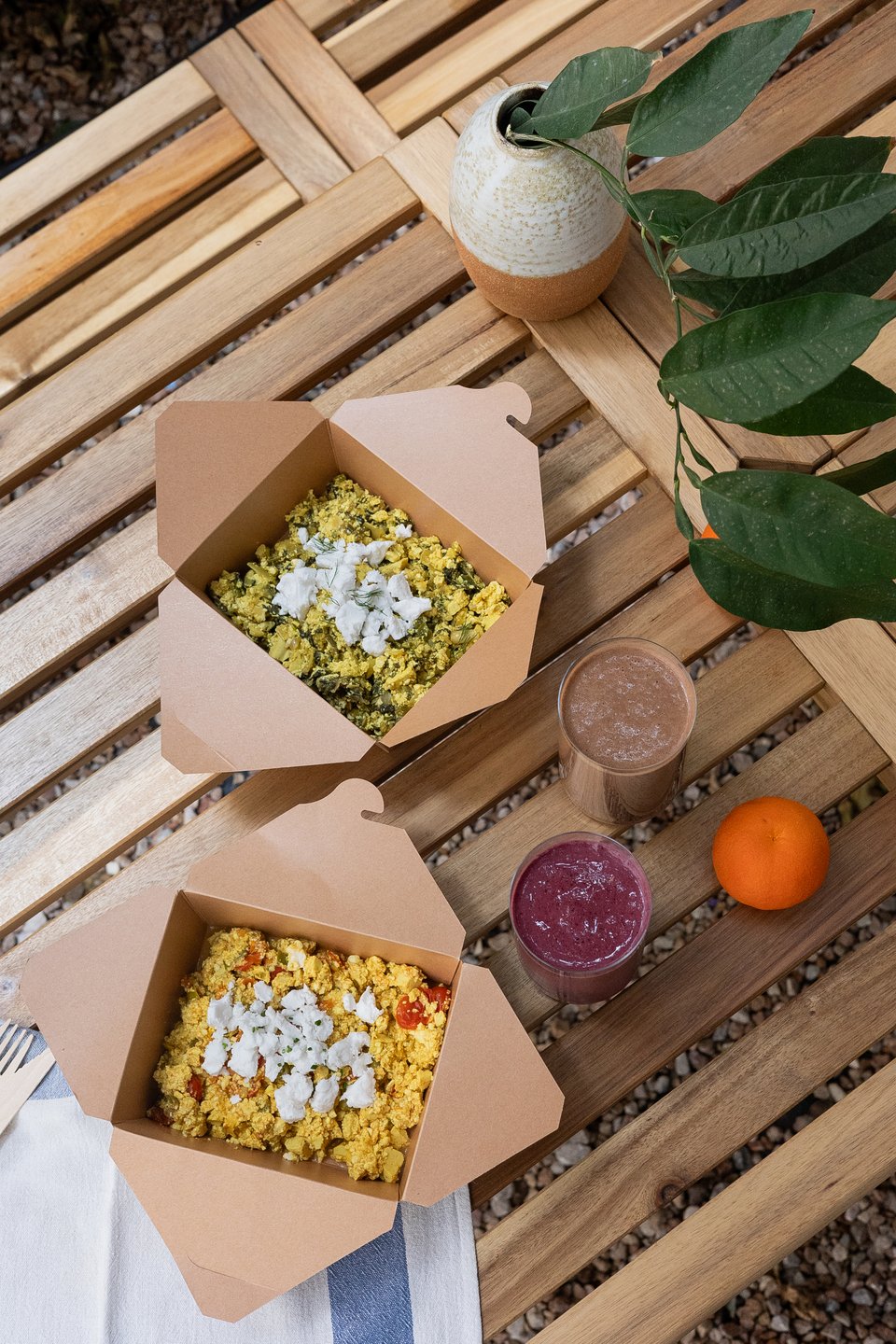 Scrambled Tofu Καγιανά / Σπανακόπιτα