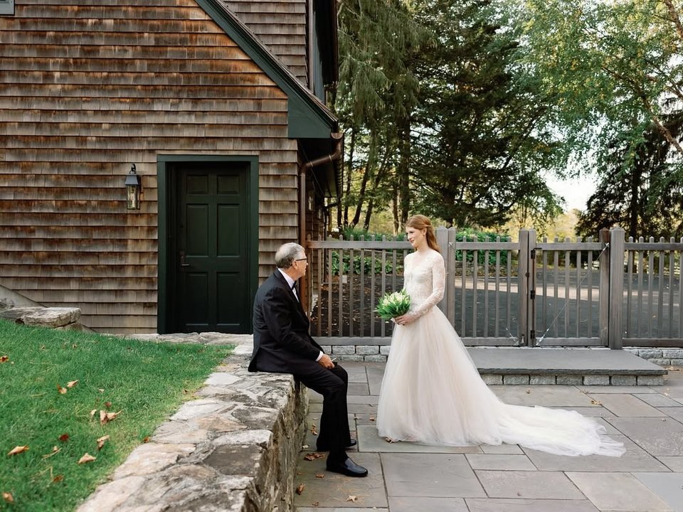 Ο Μπιλ Γκέιτς με την κόρη του Τζένιφερ στο γάμο της