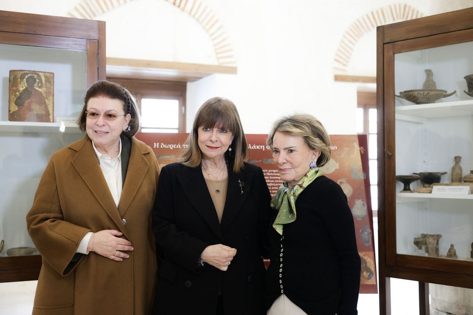 Λινα Μενδώνη, Κατερίνα Σακελλαροπούλου, Πέγκυ Ζουμπουλάκη