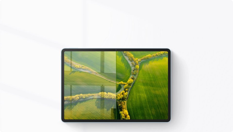 Αριστερά η κλασική οθόνη και δεξιά η PaperMatte του tablet της Huawei 