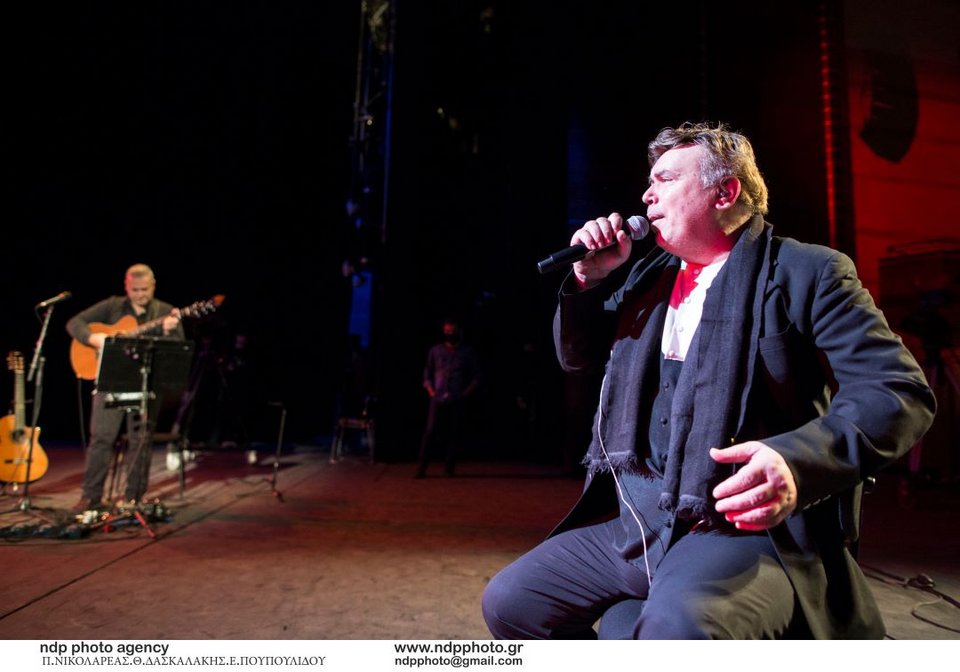 Μανώλης Λιδάκης 