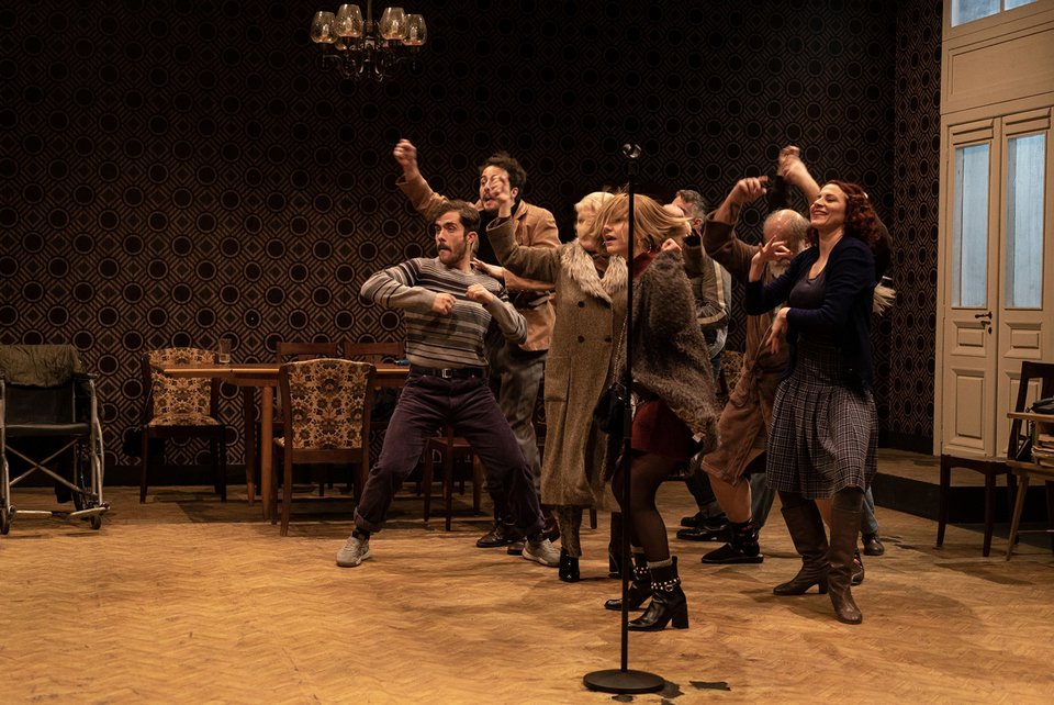 Μαρία Μπαγανά, Κισσανδράκης Γιώργος, Χάρης Τσιτσάκης, Σεμίραμις Αμπατζόγλου, Πάρης Αλεξανδρόπουλος, Νικόλας Δροσόπουλος, Ελένη Θυμιοπούλου, Νίκος Μήλιας, Χρυσή Μπαχτσεβάνη