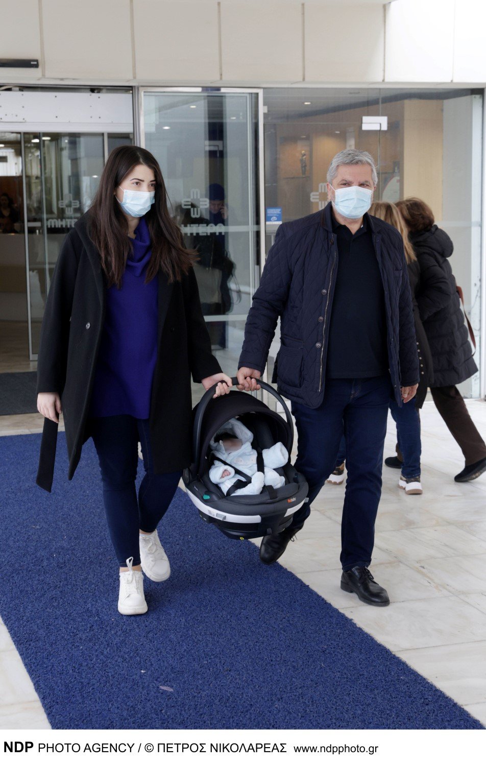 Ευτυχισμένοι γονείς οι Γιώργος Πατούλης και Νάνσυ Κοιλού
