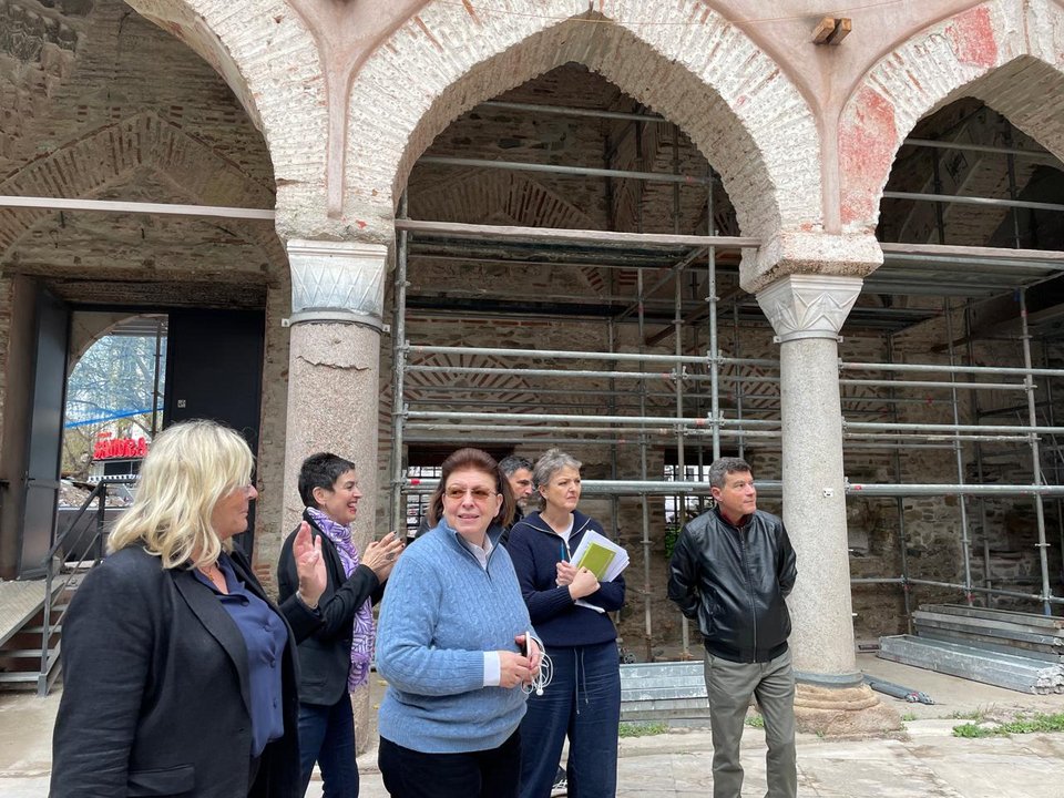 Η Υπουργός Πολιτισμού Λίνα Μενδώνη σε αυτοψία στο Αλκαζάρ