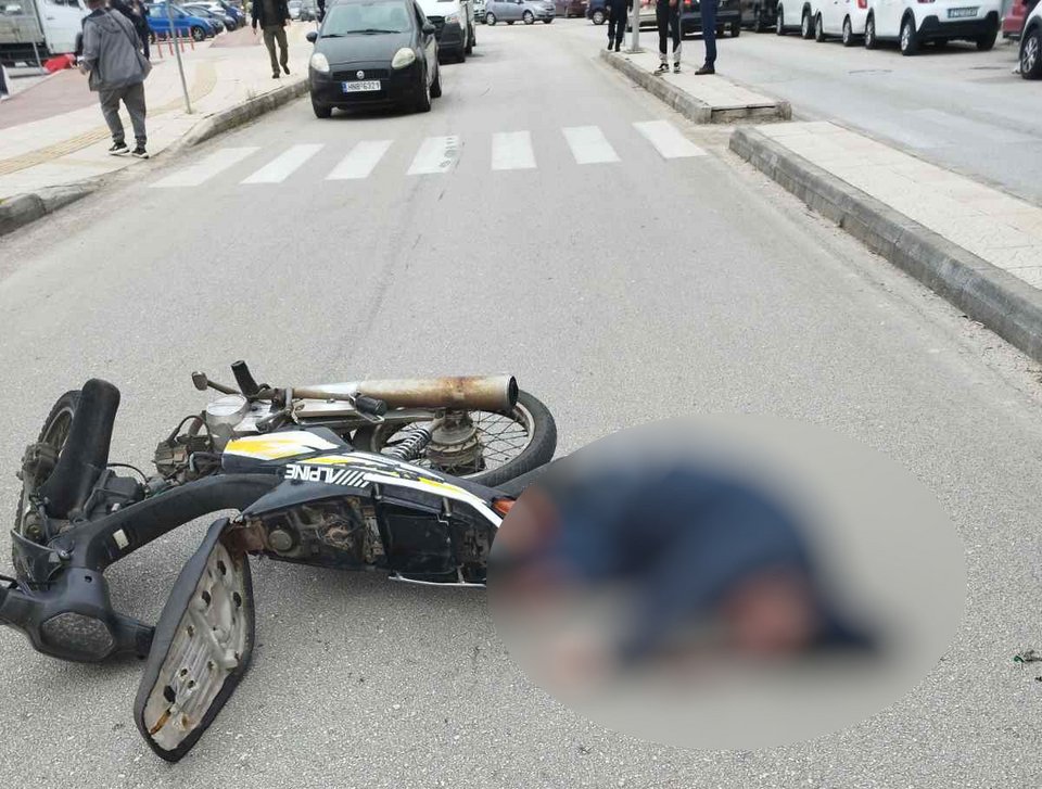 Ο οδηγός της μηχανής / Φωτογραφία thespro.gr