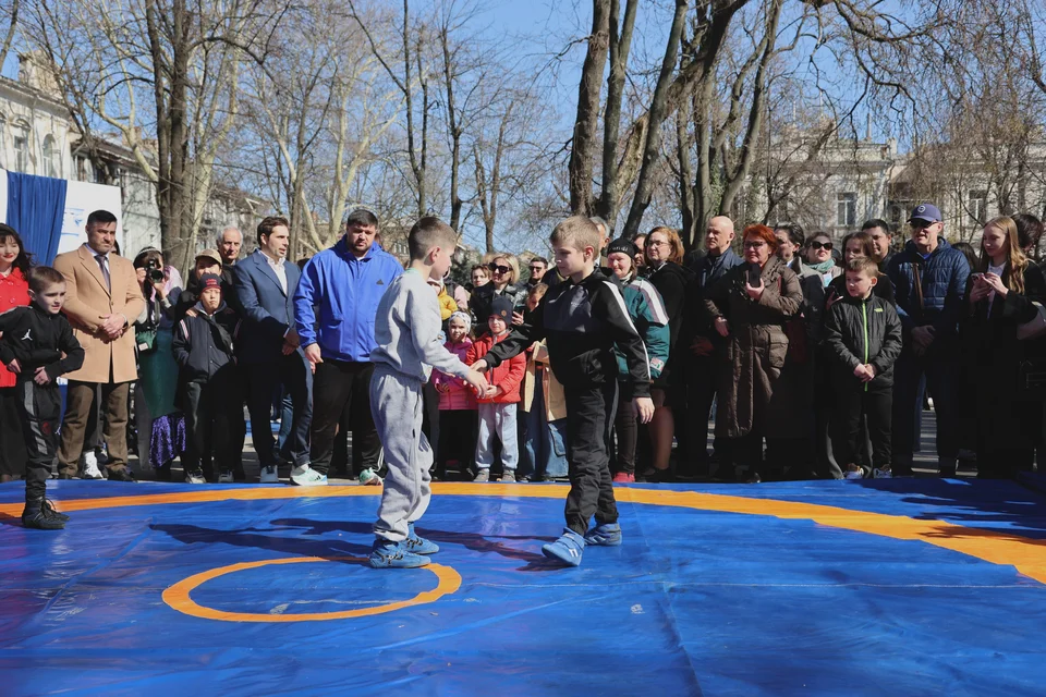 Επίδειξη ελληνορωμαϊκής πάλης