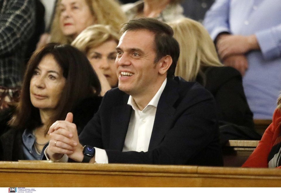 Ο κοινοβουλευτικός εκπρόσωπος του ΠΑΣΟΚ Δημήτρης Μάντζος