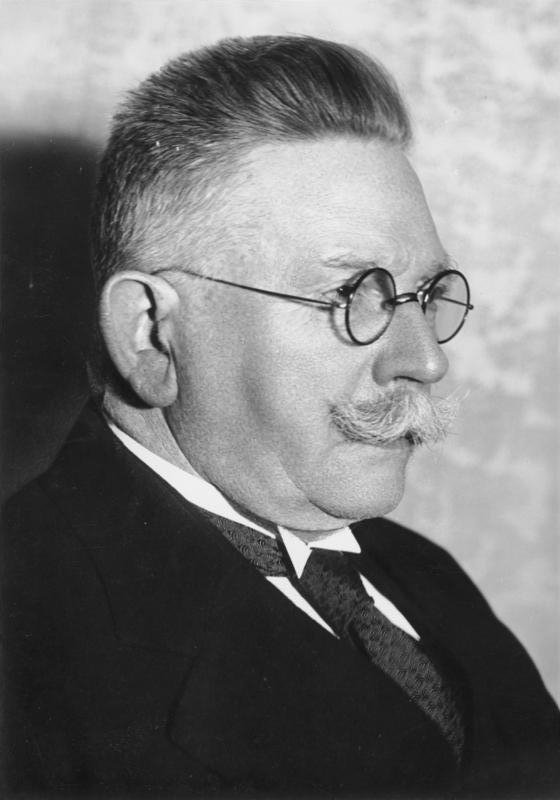 O Aλφρεντ Χούγκενμπεργκ το 1933 / WIKIPEDIA