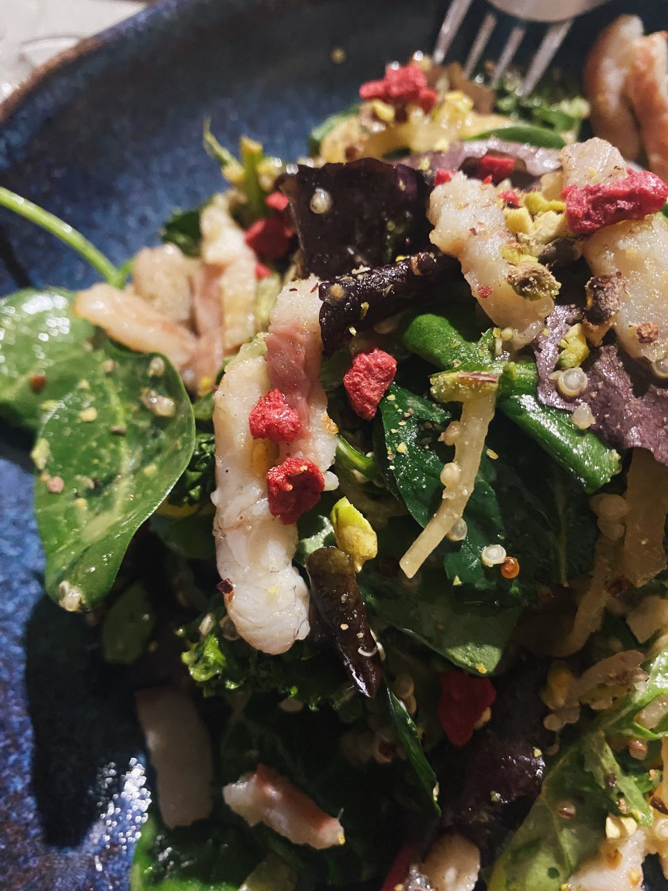 Σαλάτα με χέλι / Φωτογραφία: Μάνος Λειβαδάρος/iefimerida