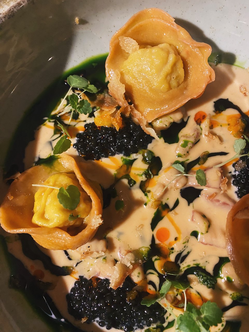 Τα γεμιστά τορτελίνια γαρίδας του Suma / Φωτογραφία: Μάνος Λειβαδάρος/iefimerida