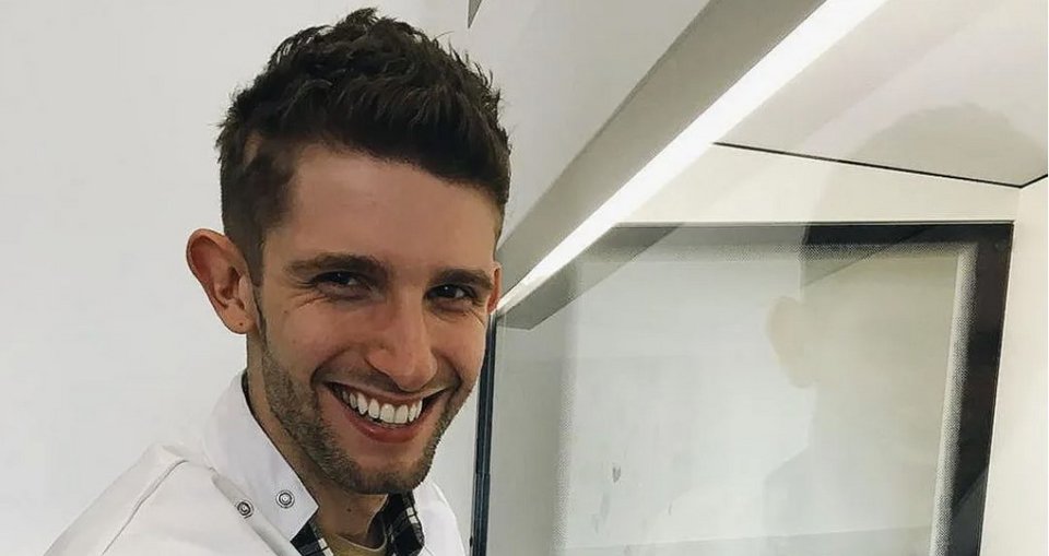 Ο Lewis Waterfield λέει ότι το σχολείο ήταν δύσκολο γι' αυτόν / Lewis Waterfield