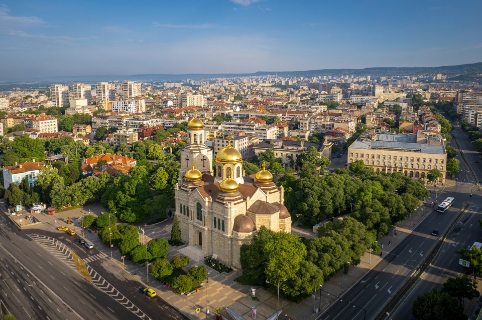 Άποψη της Βάρνα, στη Βουλγαρία/Shutterstock