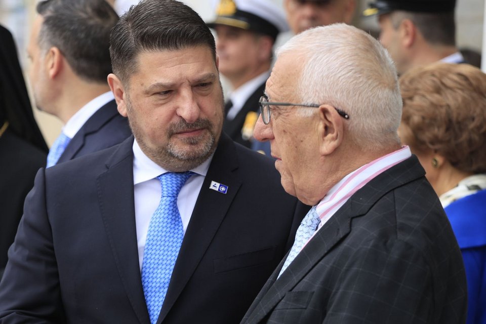 Νικήτας Κακλαμάνης, Νίκος Χαρδαλιάς