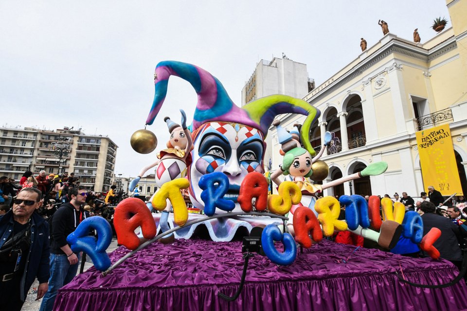 Στιγμιότυπο από την παρέλαση στο καρναβάλι της Πάτρας/Eurokinissi