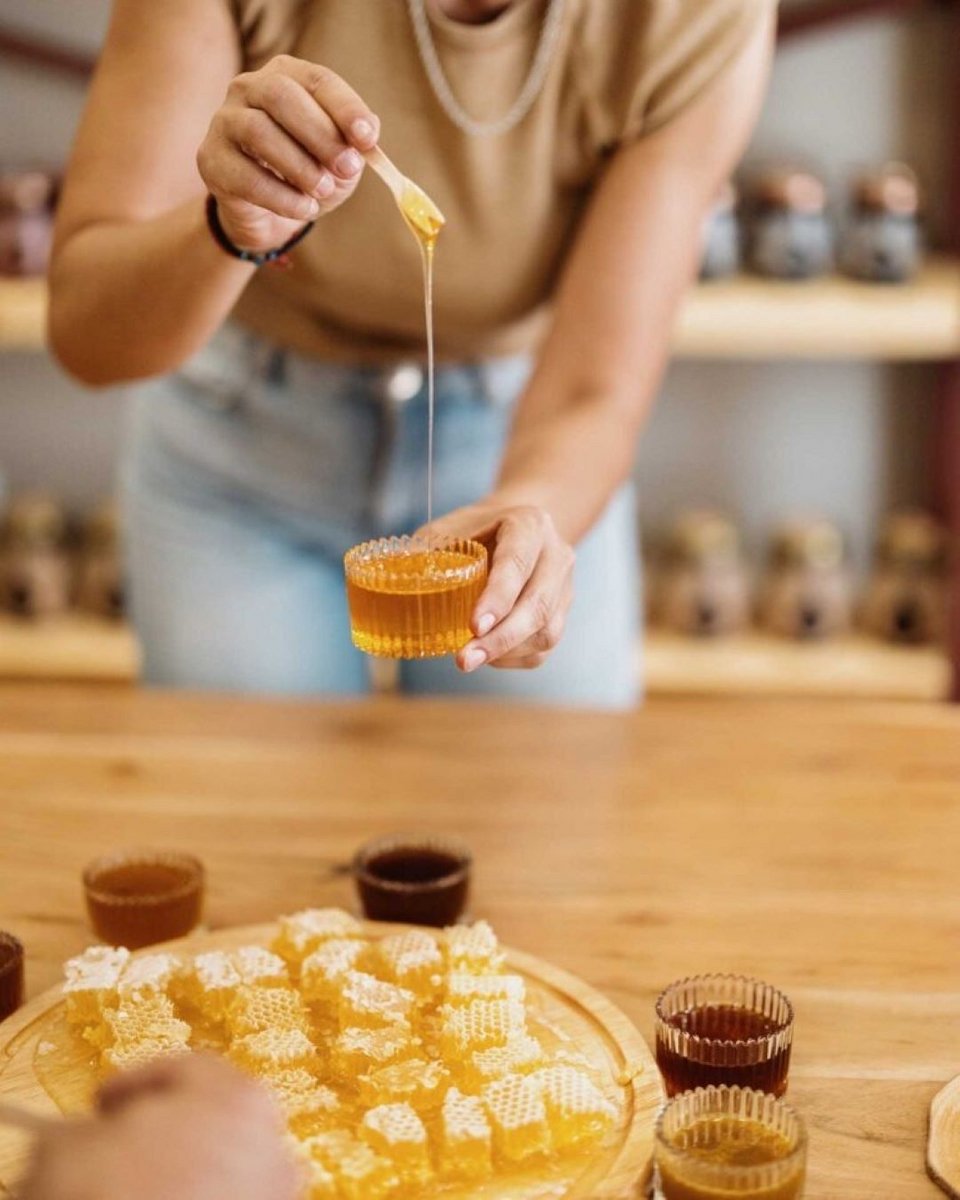 νομαδες μελισσοκόμοι